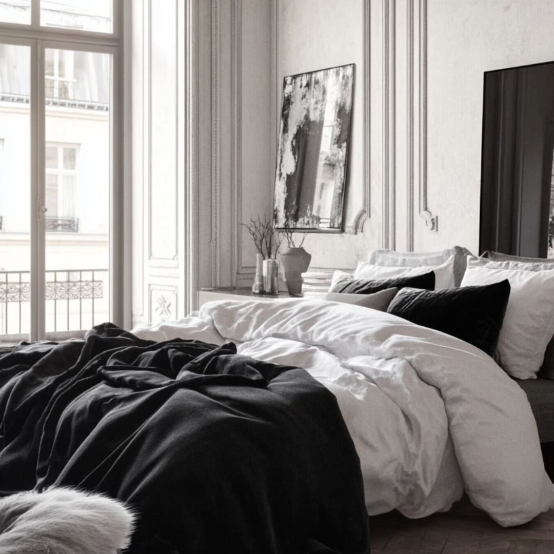 11 Stunning Black and White Bedroom Ideas: Transform Your Space into a ...